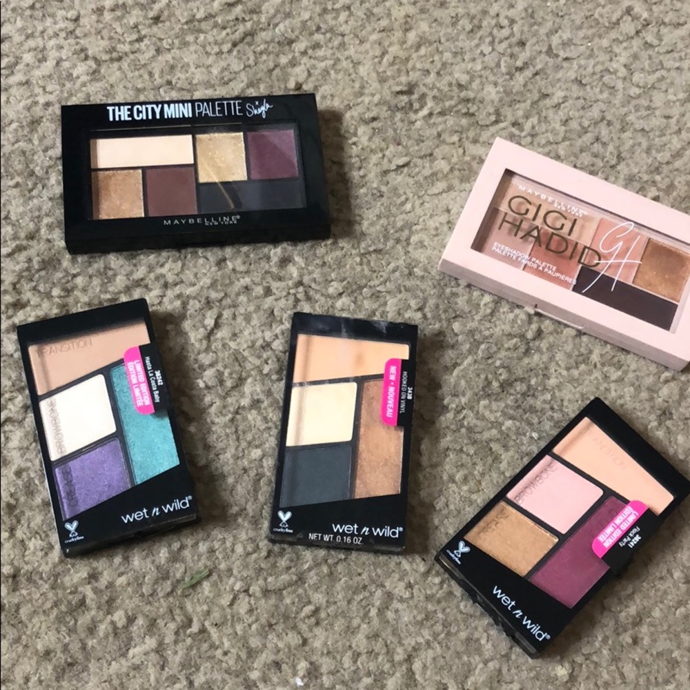 Bundle of Drugstore eyeshadow palettes!